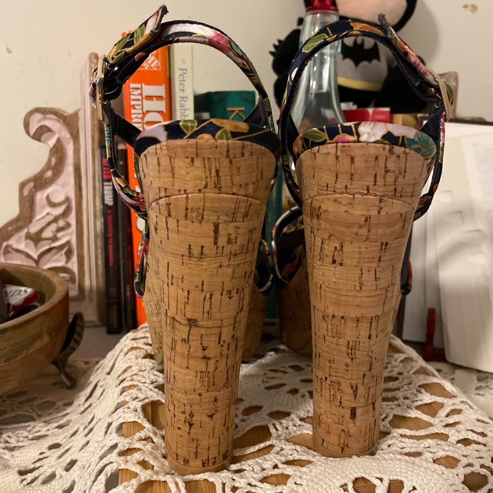 Platform Shoes - image 4